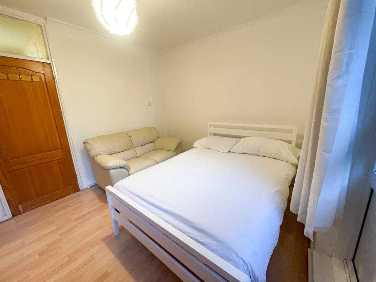 91 Stanhope Street * Londra