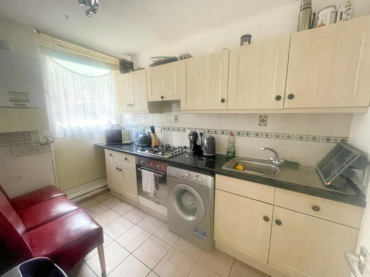 91 Stanhope Street * Londra